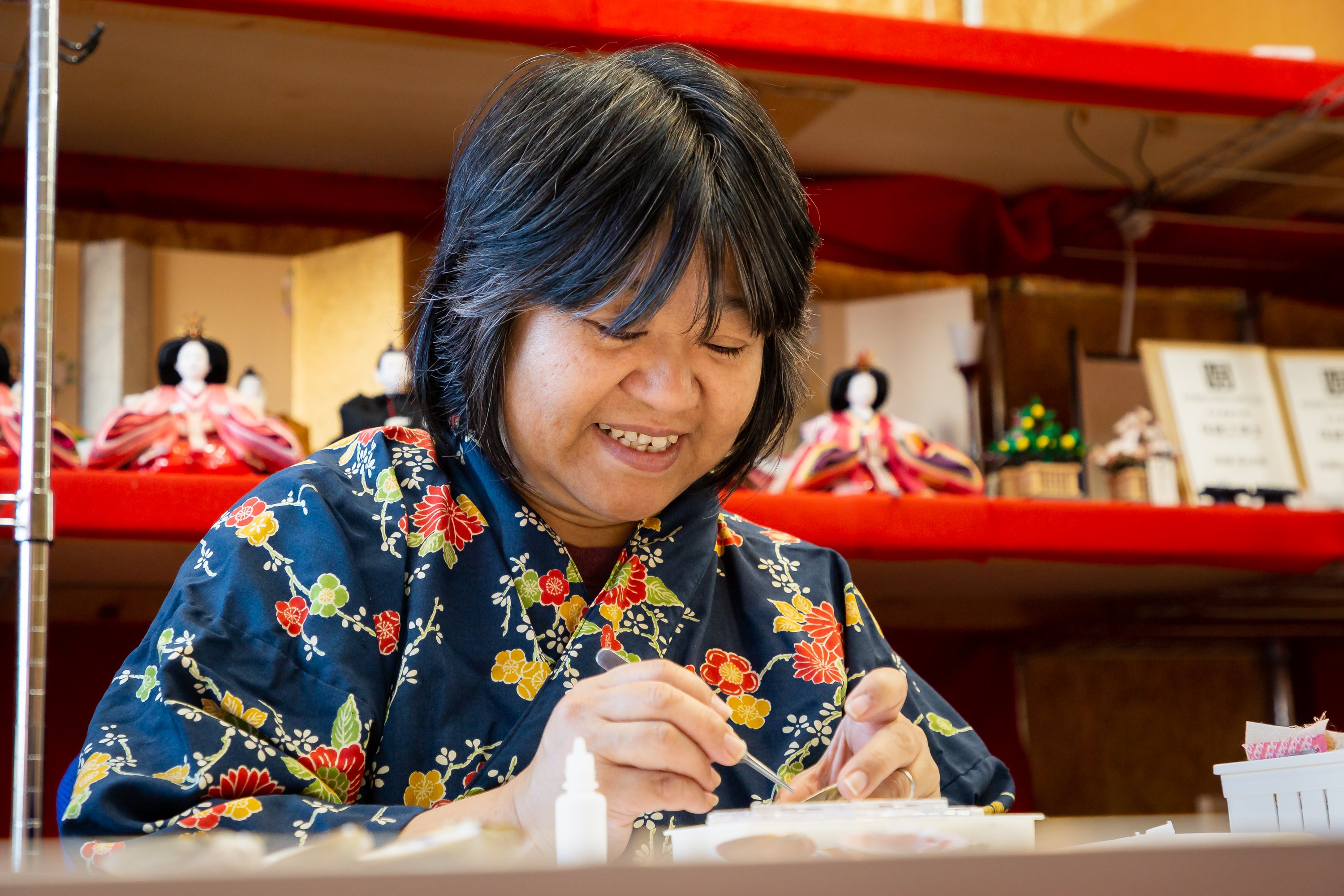 【加藤人形】お雛様の飾り「貝合わせ」を作る伝統工芸体験。
